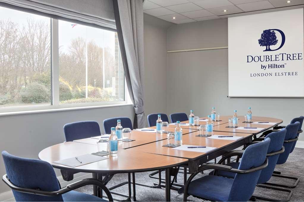 Doubletree By Hilton London Elstree Hotel Borehamwood Kemudahan gambar
