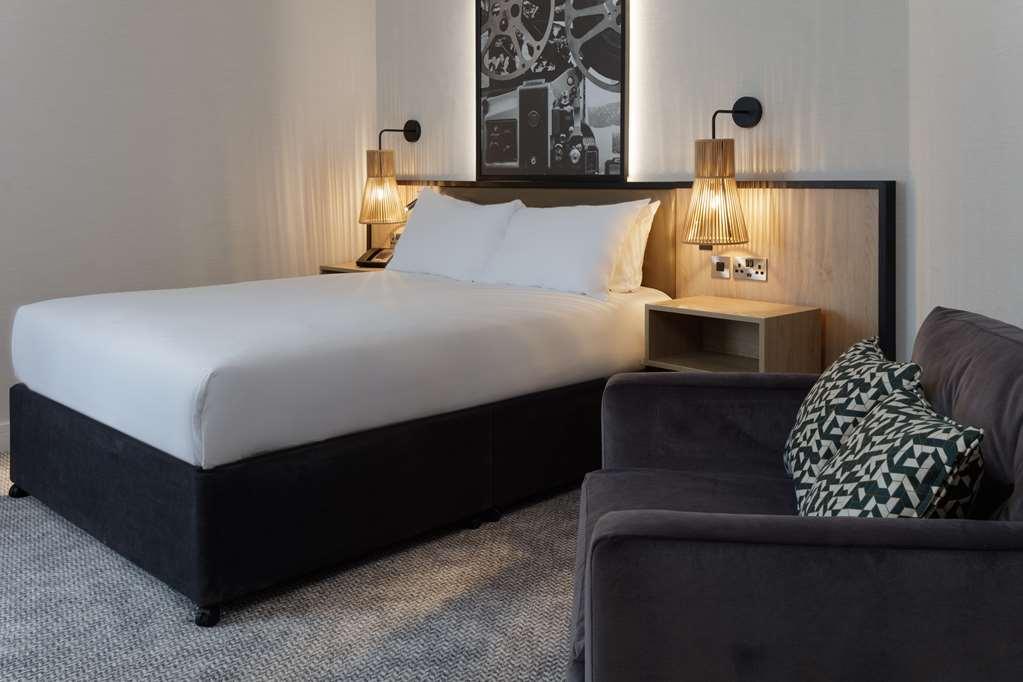 Doubletree By Hilton London Elstree Hotel Borehamwood Bilik gambar